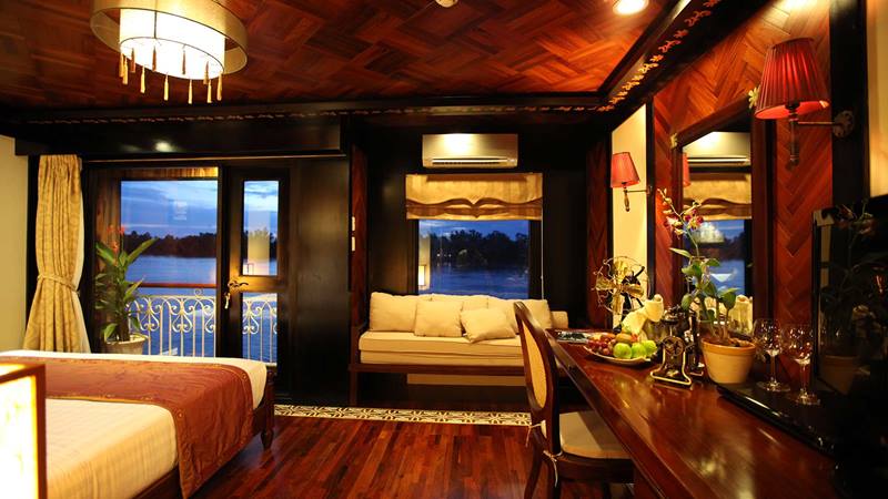 Sadec balcony suite.jpg